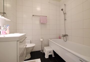 bathroom-2
