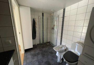 Bathroom & washing room